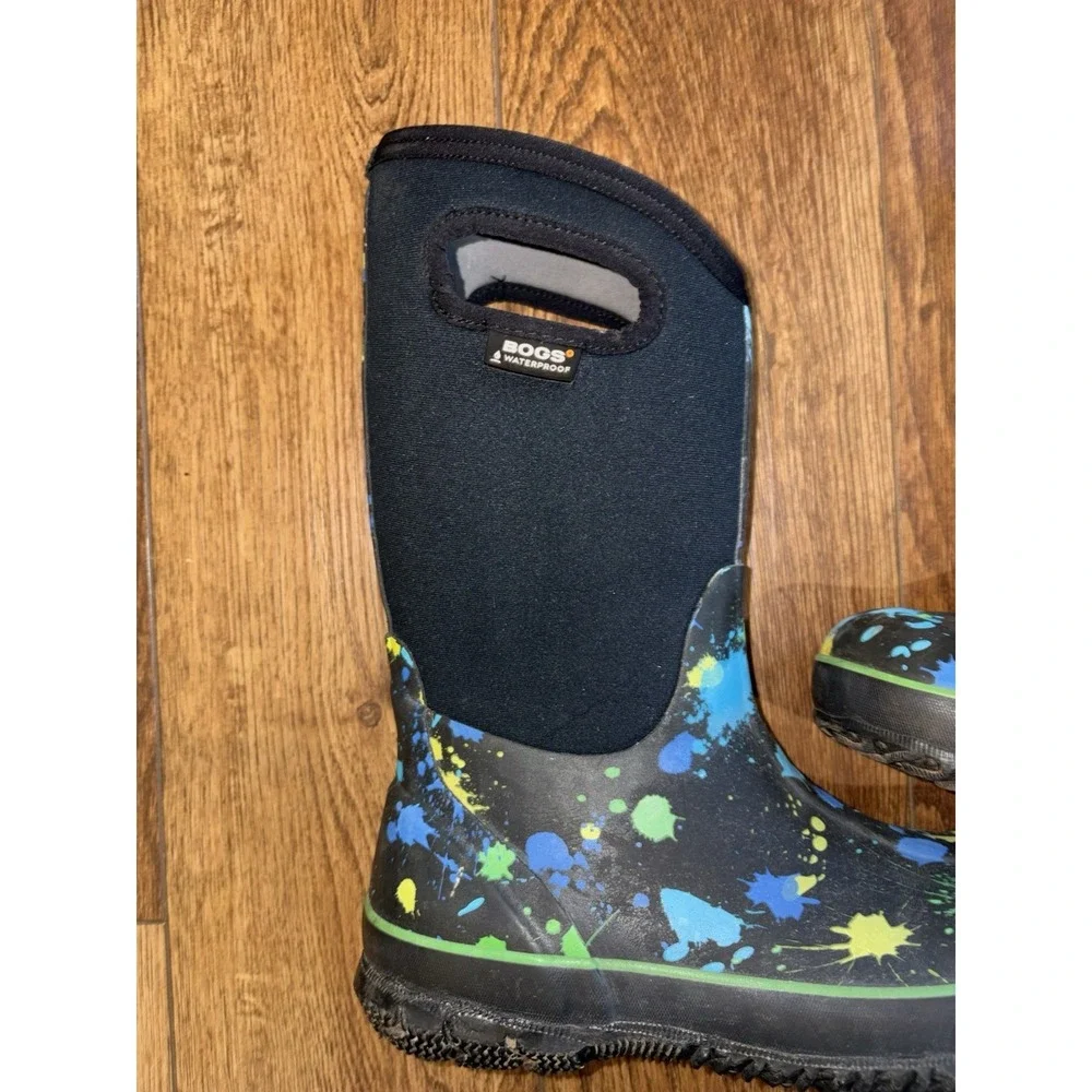 BOGS kid youth size 4 shoe blue tall insulated waterproof boots Paint Splat Boy